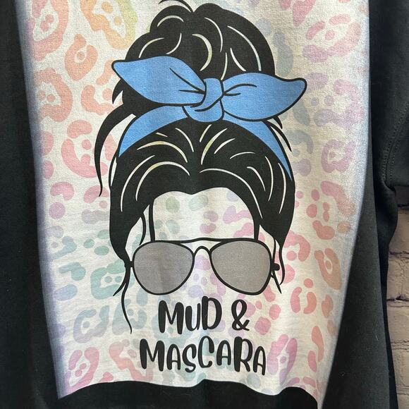 Mud & Mascara Black Crewneck Sweatshirt Bun Sunglasses Leopard Print SxS ORV - Picture 4 of 4
